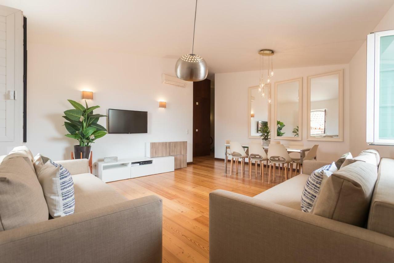 Alfama Modern Two-Bedroom Apartment W/ River View And Parking - By Lu Holidays Lisbona Esterno foto